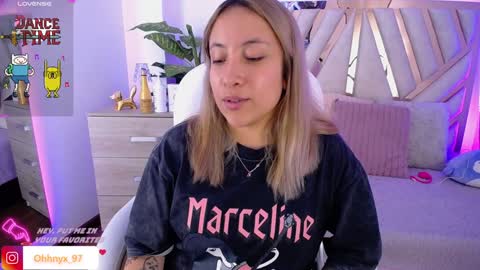 Alex   .    online show from 01.25.25