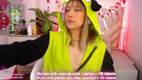 Alex   .    online show from 02.12.25