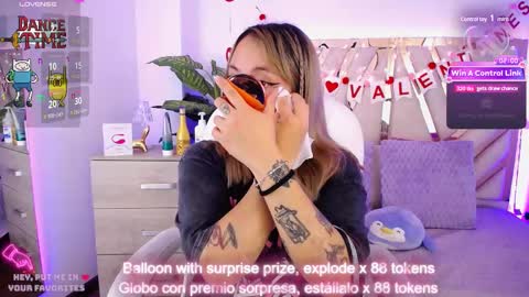 Alex   .    online show from 02.26.25