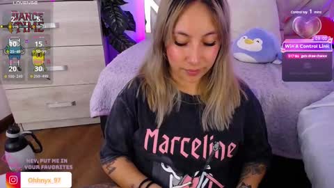 Alex   .    online show from 03.09.25