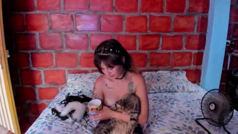 Scarlett online show from 12.19.25