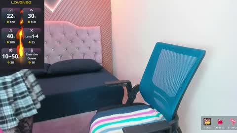 Nyx Moon  Schedule 1500 - 2200 online show from 03.21.26