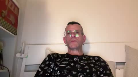 Jonathan Deep online show from 03.05.26