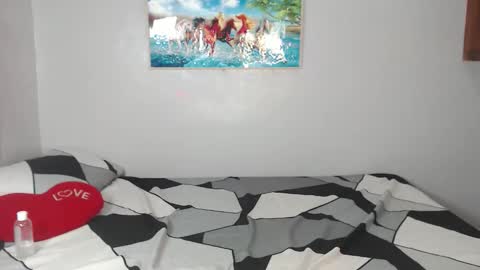 Snapshot of obsidias_slut6969 chatting on 10.28.25 Miss Sidiaget one of my socials and lets plan our meet up there HATE CHEAP GUYS online show from 10.28.25