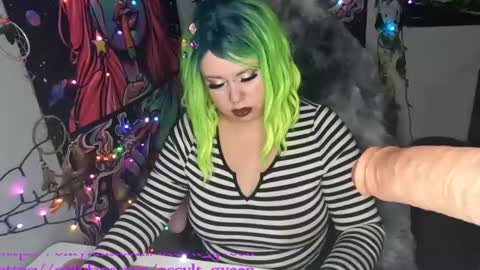 Snapshot of occvlt_qveen chatting on 12.27.24 occvlt qveen online show from 12.27.24