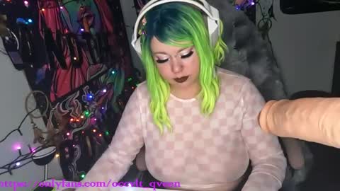 Snapshot of occvlt_qveen chatting on 01.04.25 occvlt qveen online show from 01.04.25