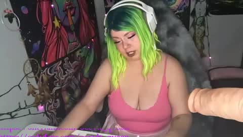 Snapshot of occvlt_qveen chatting on 02.22.25 occvlt qveen online show from 02.22.25