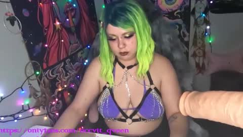 Snapshot of occvlt_qveen chatting on 03.01.25 occvlt qveen online show from 03.01.25