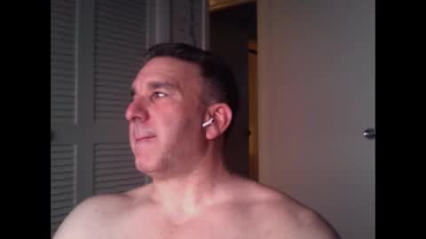 Snapshot of oceanmanx chatting on 05.19.26 Ocean online show from 05.19.26