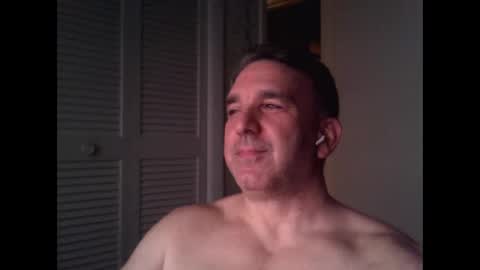 Snapshot of oceanmanx chatting on 05.26.26 Ocean online show from 05.26.26