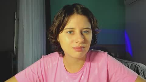 Snapshot of octopussy69x chatting on 12.20.24 Evie online show from 12.20.24