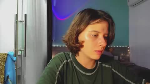 Snapshot of octopussy69x chatting on 12.29.24 Evie online show from 12.29.24