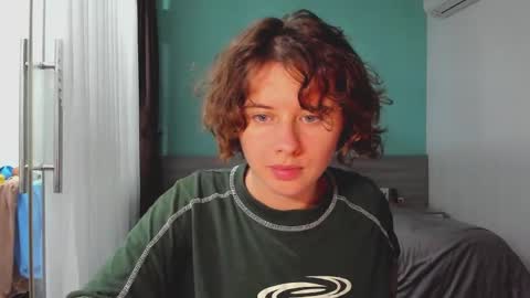 Snapshot of octopussy69x chatting on 02.09.25 Evie online show from 02.09.25