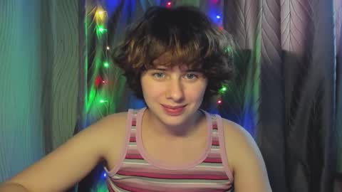 Snapshot of octopussy69x chatting on 09.21.25 Evie online show from 09.21.25