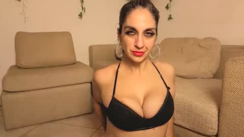 Daniela Dany online show from 05.06.26