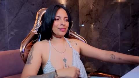 odette_b online show from 11.24.25