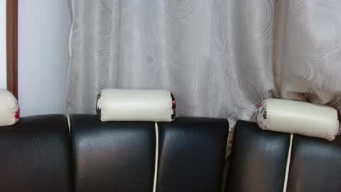 odette_b online show from 01.07.26