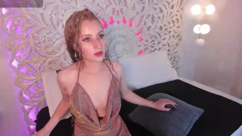 Snapshot of odette_bulgari chatting on 10.31.25 Ana online show from 10.31.25