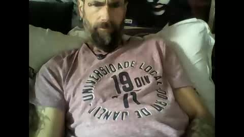 Snapshot of oedipe666 chatting on 11.05.25 oedipe666cam online show from 11.05.25