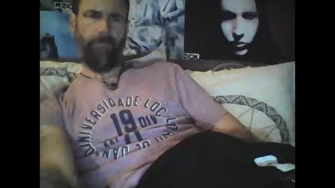 Snapshot of oedipe666 chatting on 11.18.25 oedipe666cam online show from 11.18.25