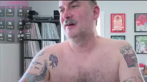 Office Dad online show from 04.11.26