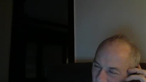 Snapshot of office_slr chatting on 12.28.24 Officer online show from 12.28.24