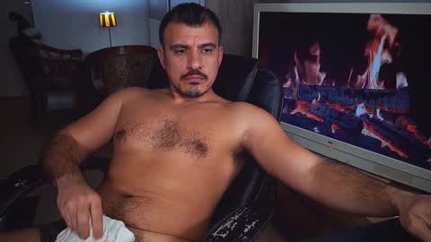 officeman7 online show from 12.20.24