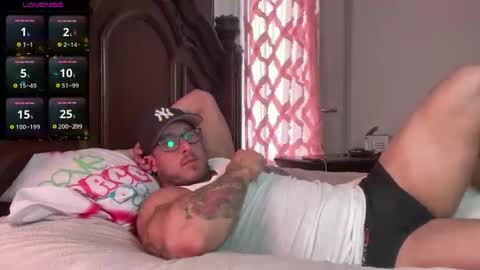 Snapshot of officialkanehart chatting on 02.15.26 officialkanehart online show from 02.15.26