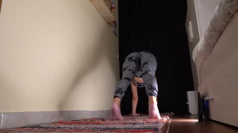 Lola online show from 12.06.24