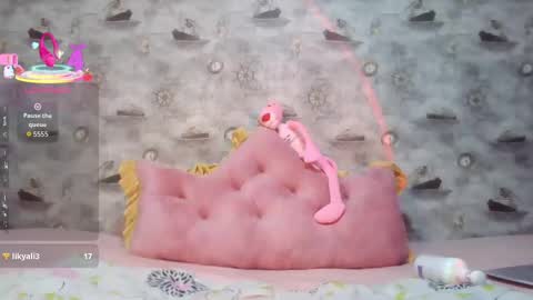 Nina online show from 09.11.25