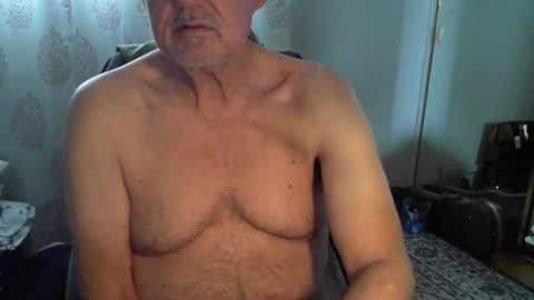 ohfukitsbob online show from 12.15.25