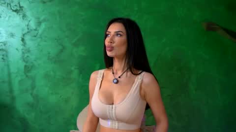 Snapshot of ohh_my_venus chatting on 04.09.26 Julia online show from 04.09.26