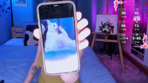 Light  online show from 12.22.24