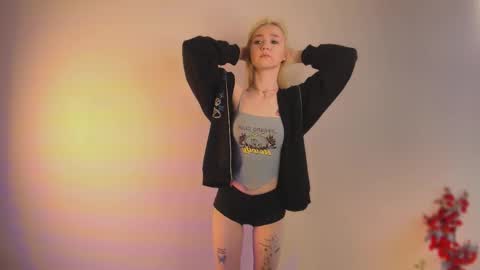 Emi and Ohpi online show from 03.27.26