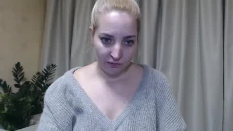 Mari online show from 02.11.25