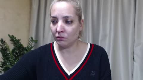 Mari online show from 11.12.25