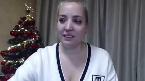 Mari online show from 12.19.25