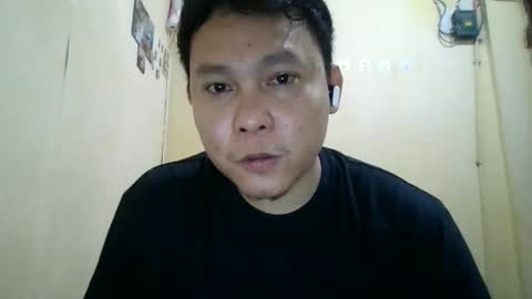 Snapshot of ohyeah006 chatting on 11.15.25 ohyeah006 online show from 11.15.25