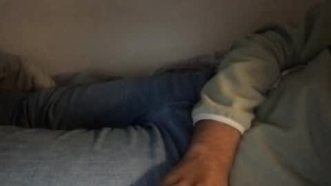 Snapshot of ohyeah4769 chatting on 10.07.25 Oh Yeah online show from 10.07.25