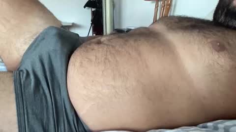 Snapshot of oknowimhere chatting on 10.21.25 oknowimhere online show from 10.21.25