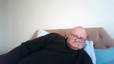 old_fkr online show from 12.21.24