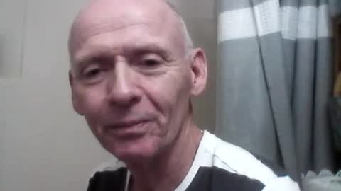 Snapshot of oldbuthorny62 chatting on 10.27.25 oldbuthorny62 online show from 10.27.25