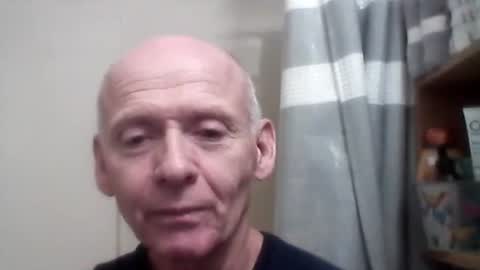 Snapshot of oldbuthorny62 chatting on 10.31.25 oldbuthorny62 online show from 10.31.25