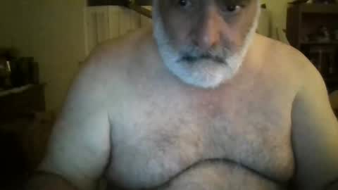 Snapshot of oldcockforyngladies chatting on 12.17.24 oldcockforyngladies online show from 12.17.24