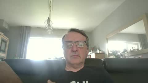 oldtimer160162493 online show from 05.18.26