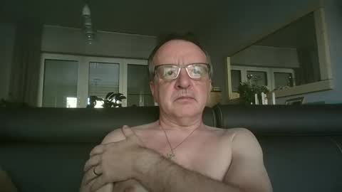 oldtimer160162493 online show from 05.22.26