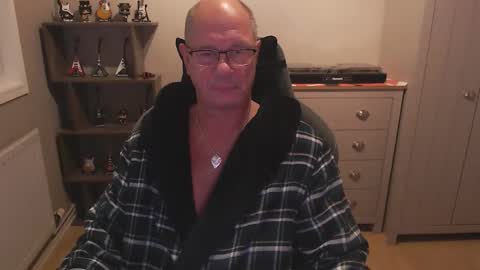 oldveteranuk online show from 09.12.25