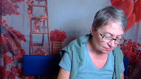 Snapshot of olgaluck chatting on 02.13.26 OlgaLuck online show from 02.13.26