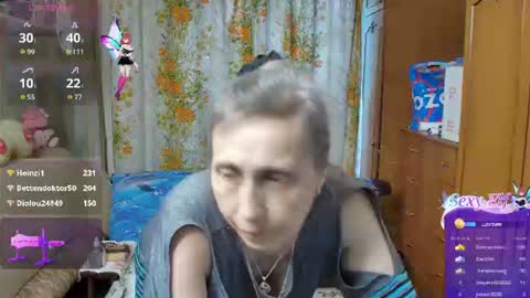 Snapshot of olguscha chatting on 06.26.26 Olguscha online show from 06.26.26