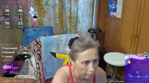 Snapshot of olguscha chatting on 07.25.26 Olguscha online show from 07.25.26